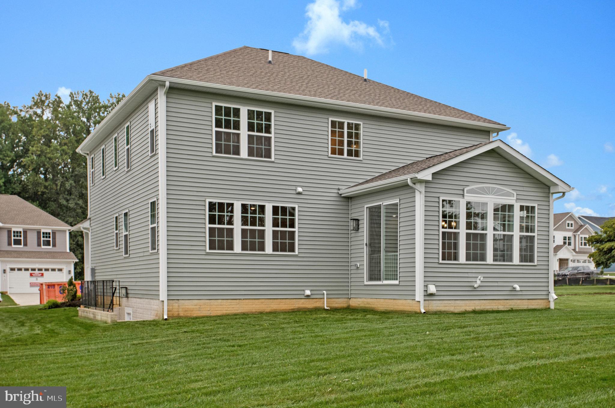 ROBERTS CROSSING - Residential