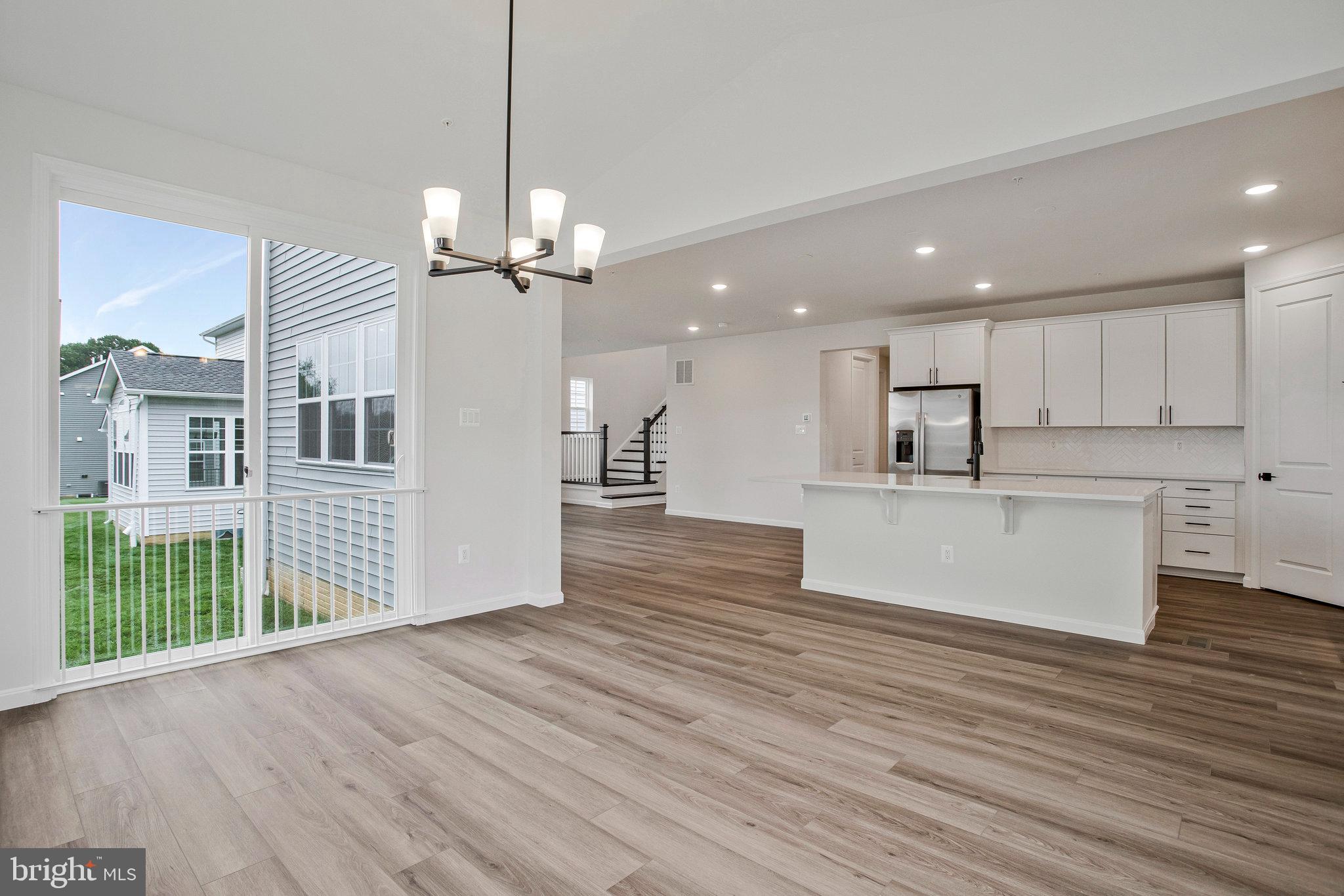 ROBERTS CROSSING - Residential