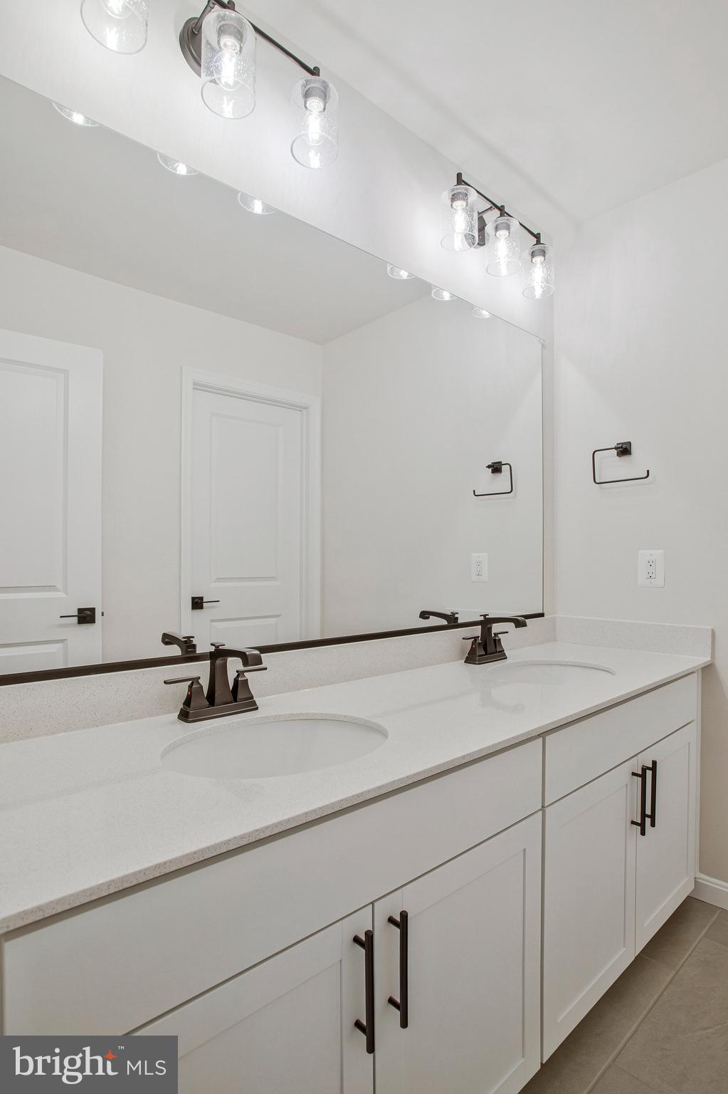 ROBERTS CROSSING - Residential
