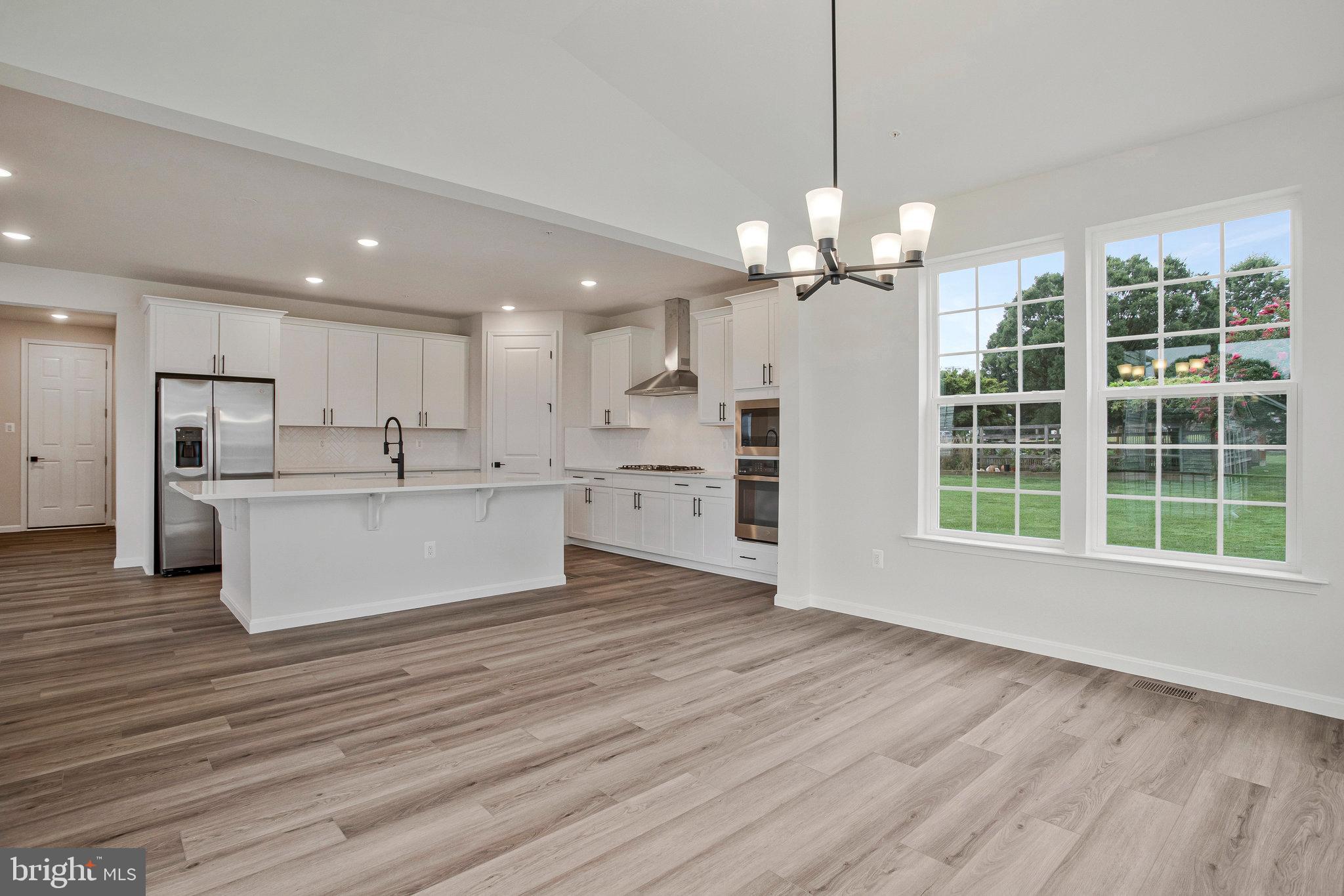 ROBERTS CROSSING - Residential