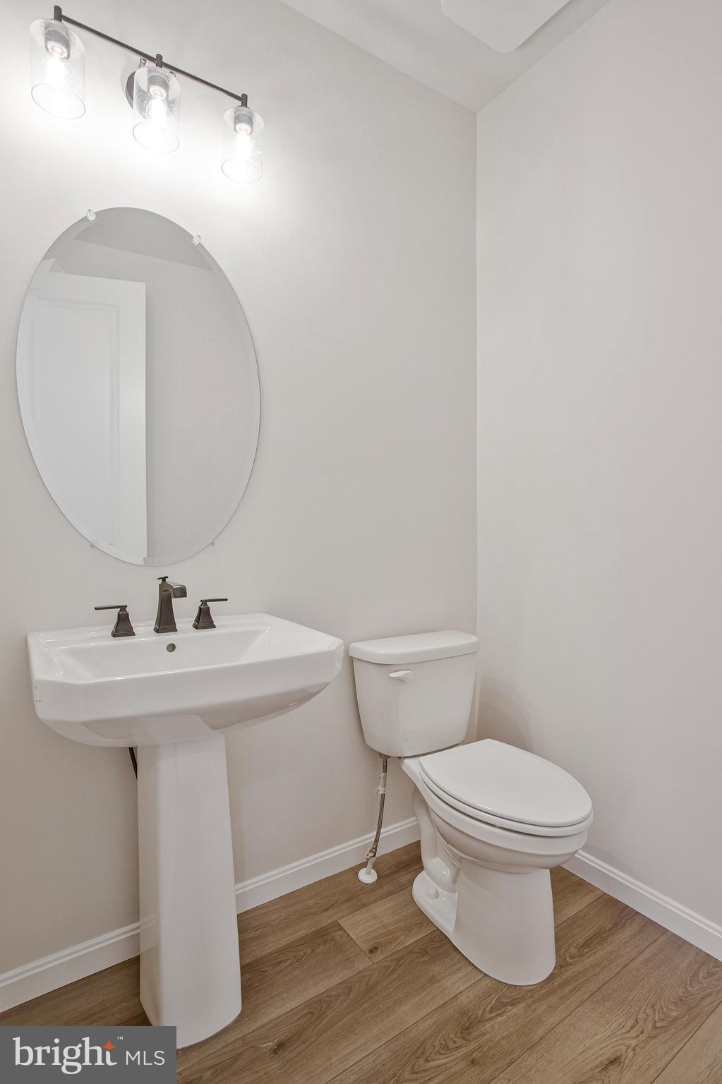 ROBERTS CROSSING - Residential