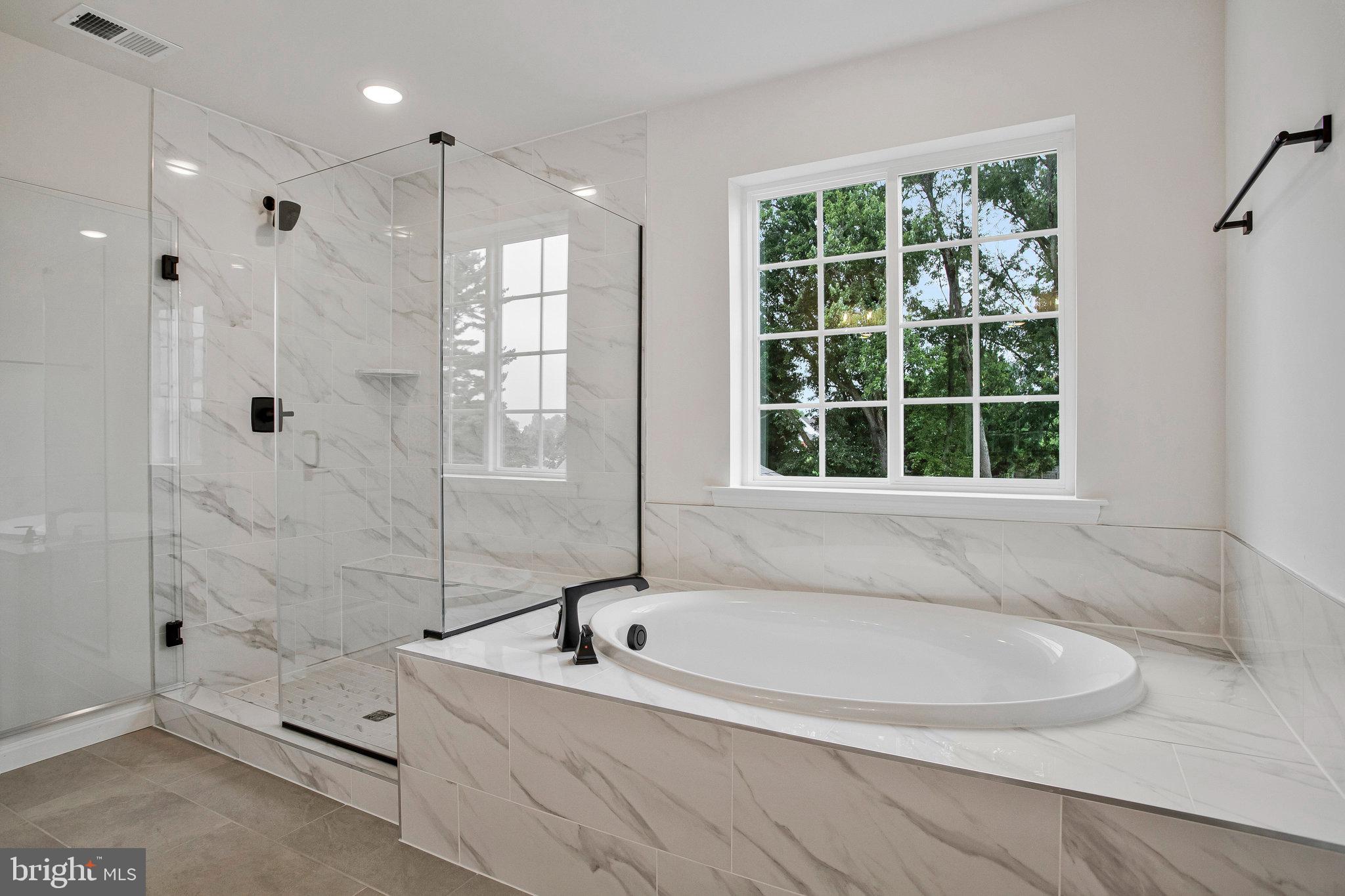 ROBERTS CROSSING - Residential