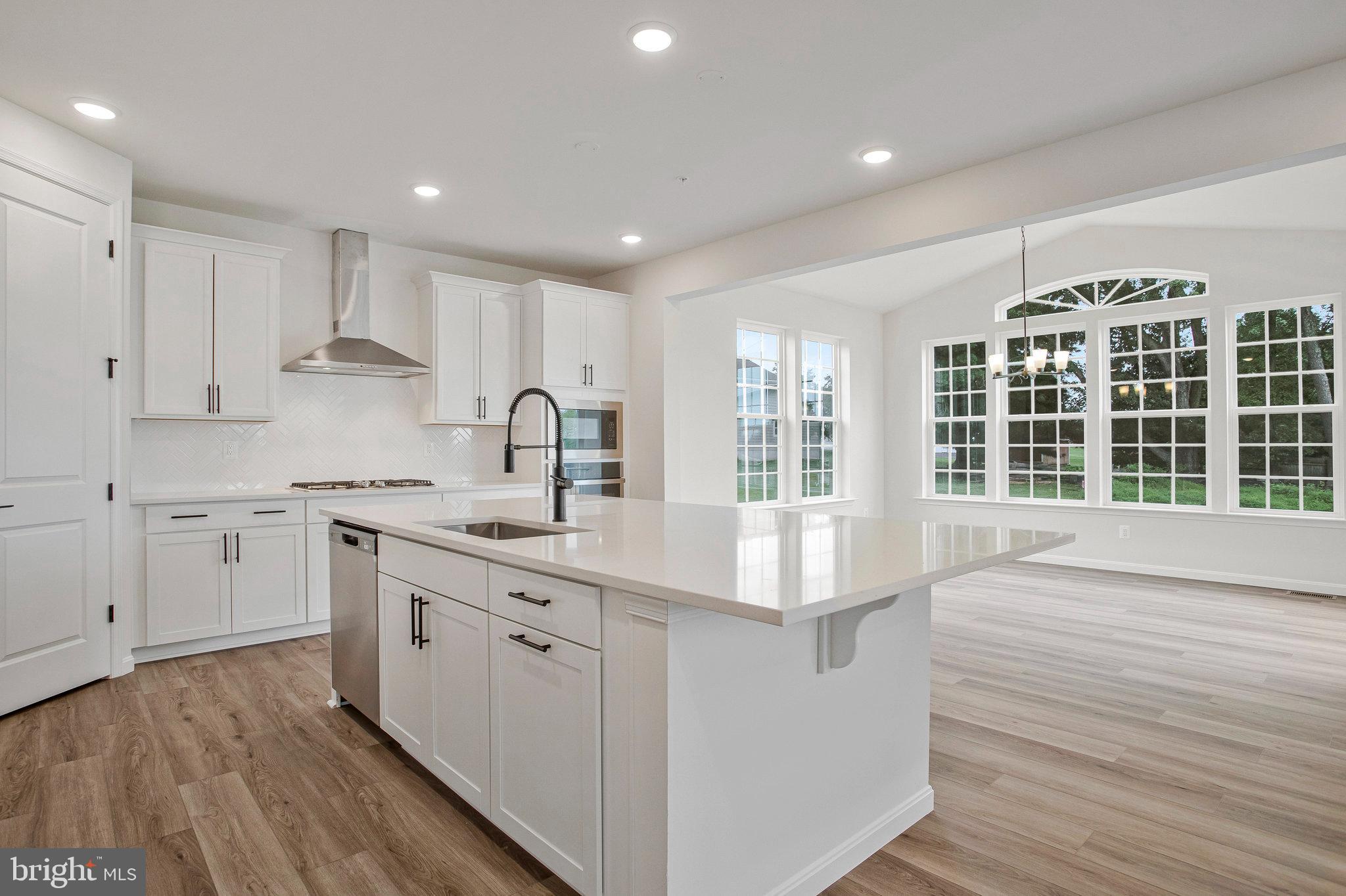 ROBERTS CROSSING - Residential