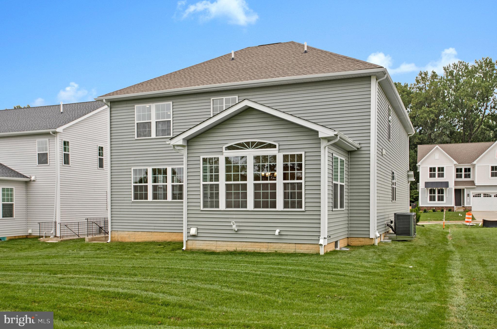 ROBERTS CROSSING - Residential