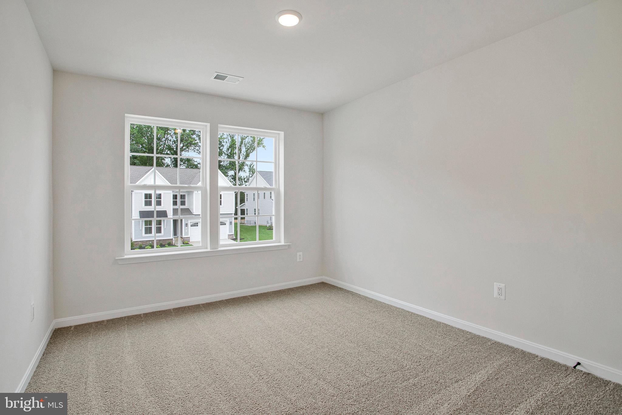 ROBERTS CROSSING - Residential