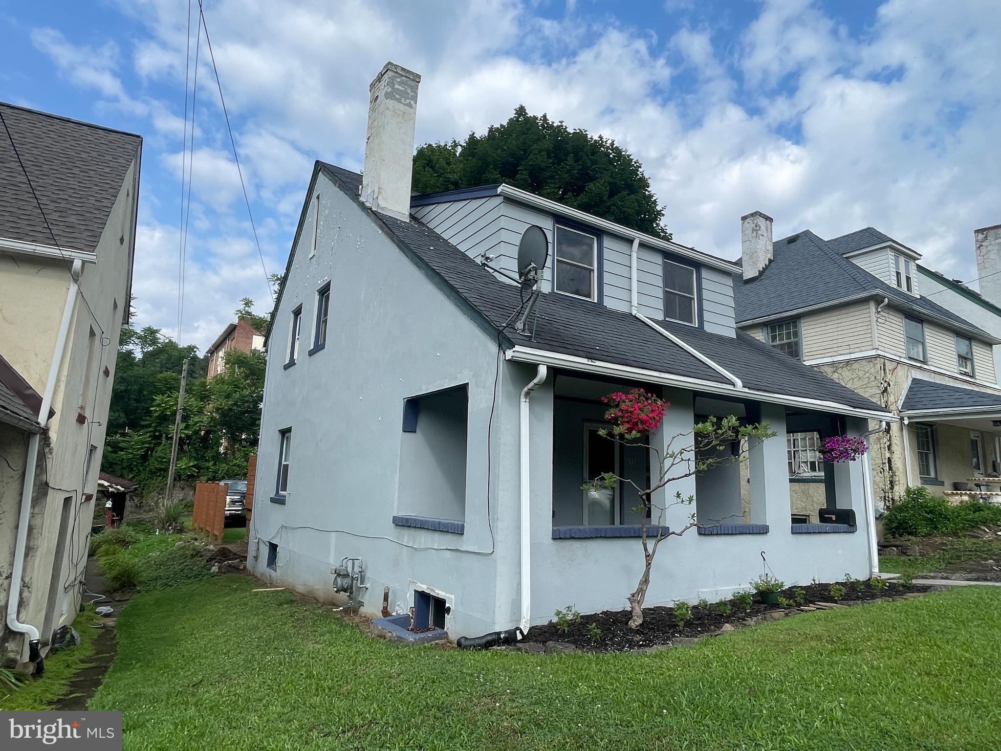 815 FAYETTE STREET