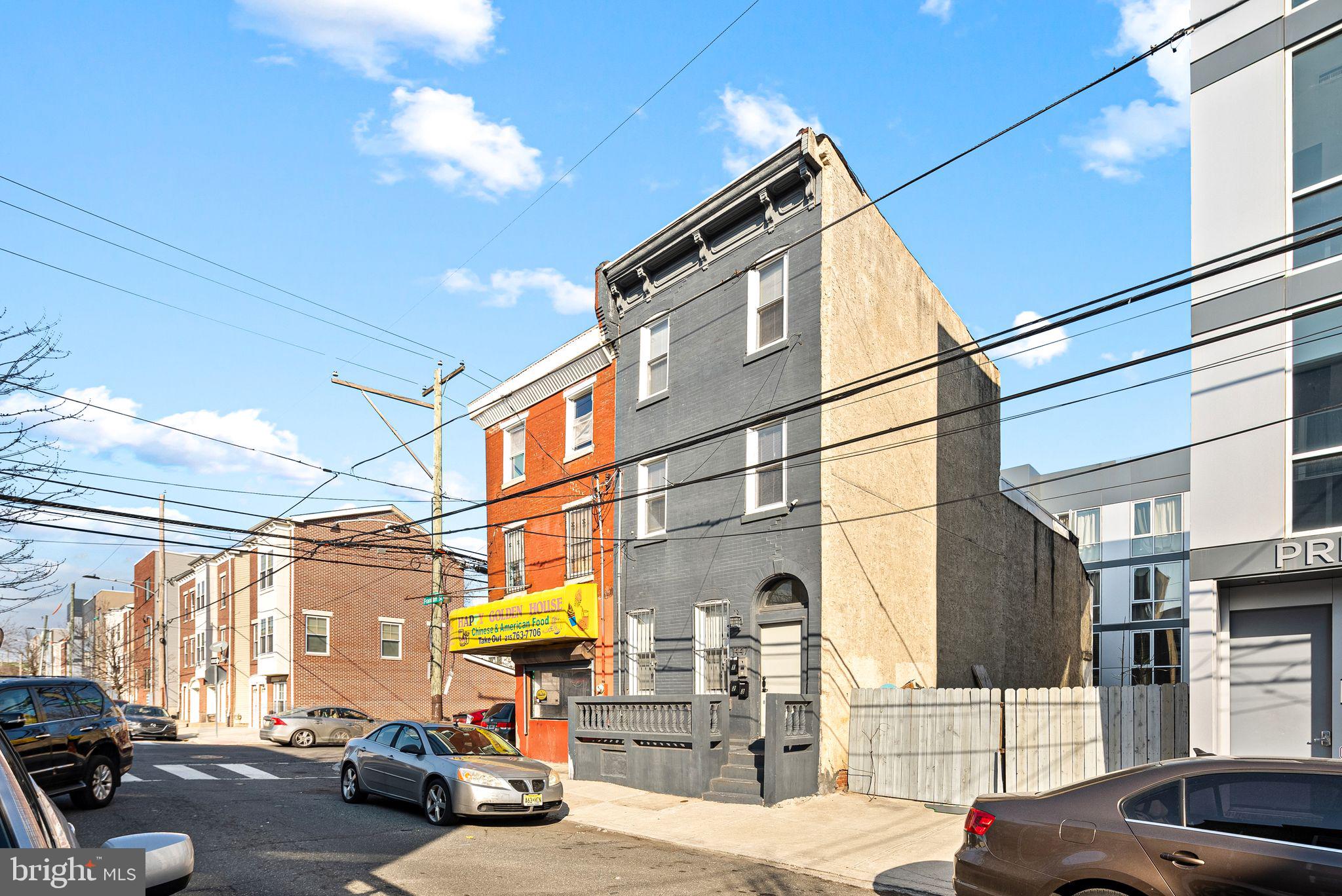 Good investment opportunity to purchase a triplex in the booming neighborhood of Northern Liberties.
This property is a well maintained Great multi-family investment, as neighborhood continues to grow and expand. First floor:1-bedroom apartment Second floor: 2-bedroom apartment Third floor: Studio apartment. Units also include modern recessed lighting, beautiful flooring, modern bathroom designs, upgraded kitchens, stainless steel appliances, washer and dryer in each unit and spacious layouts.
All of this beauty and nobility within minutes of major highways, shopping, recreation and so much more! Call and make your showing appointment today! This house will not last long.
.