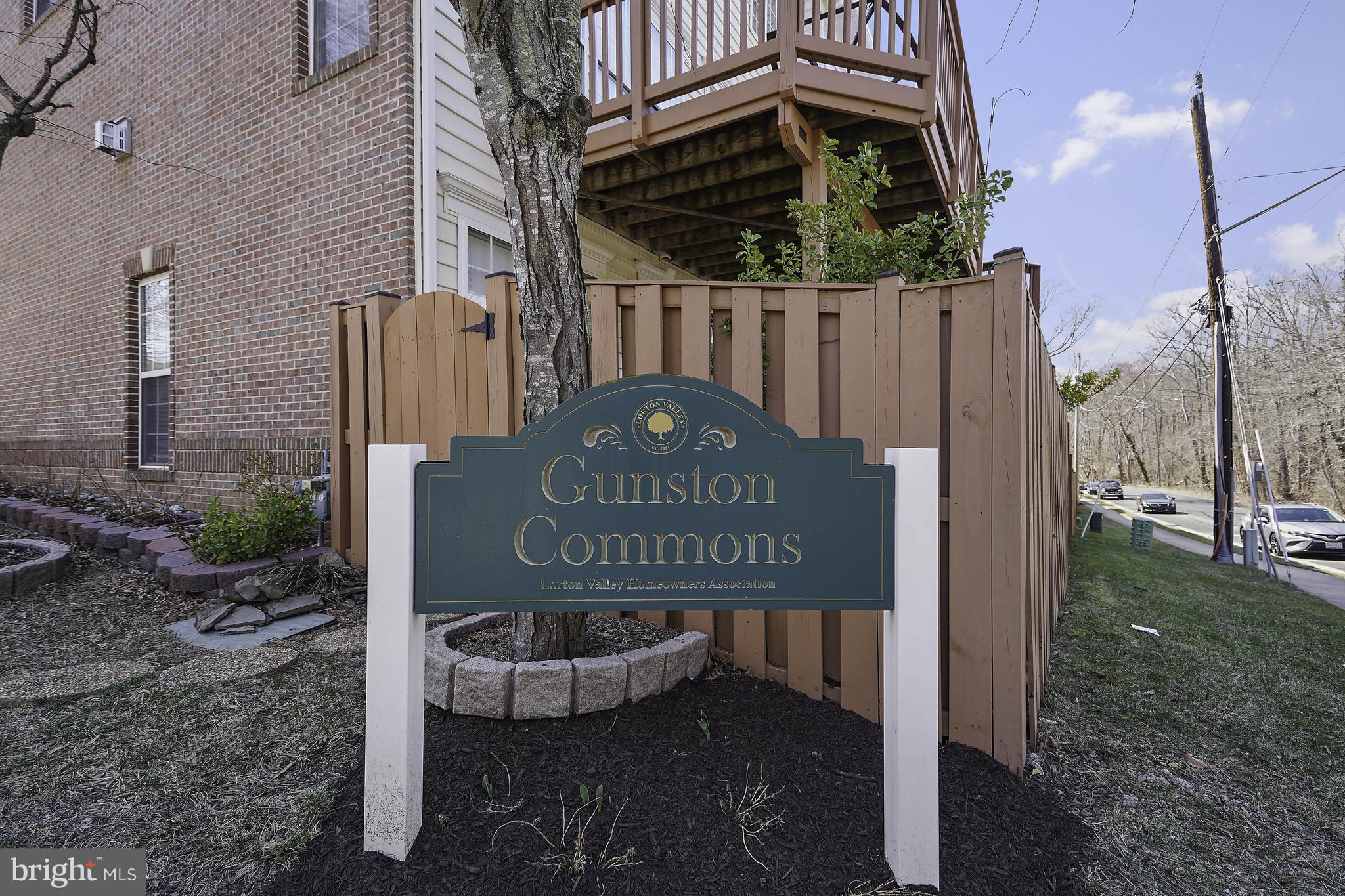 GUNSTON COMMONS - Residential Lease