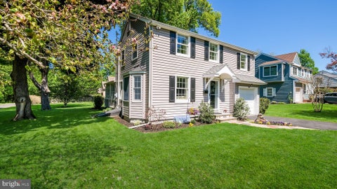 Homes For Sale - 235 N Clinton Street<br/> DOYLESTOWN, PA 18901