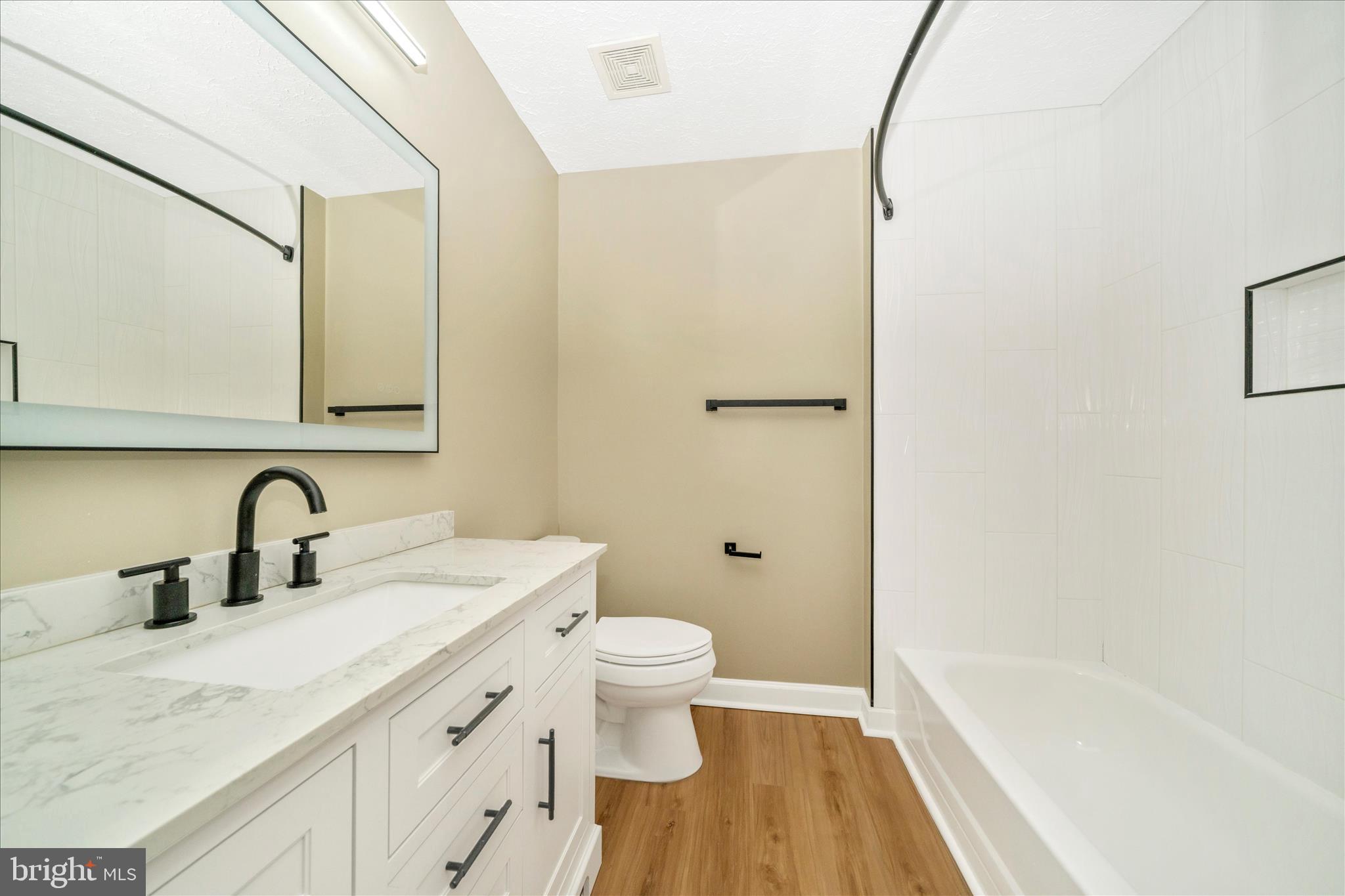 DEARBOUGHT - Residential