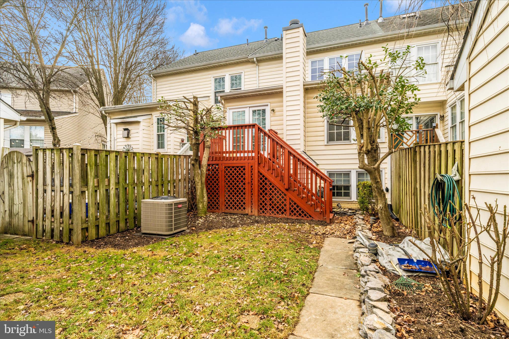 DEARBOUGHT - Residential