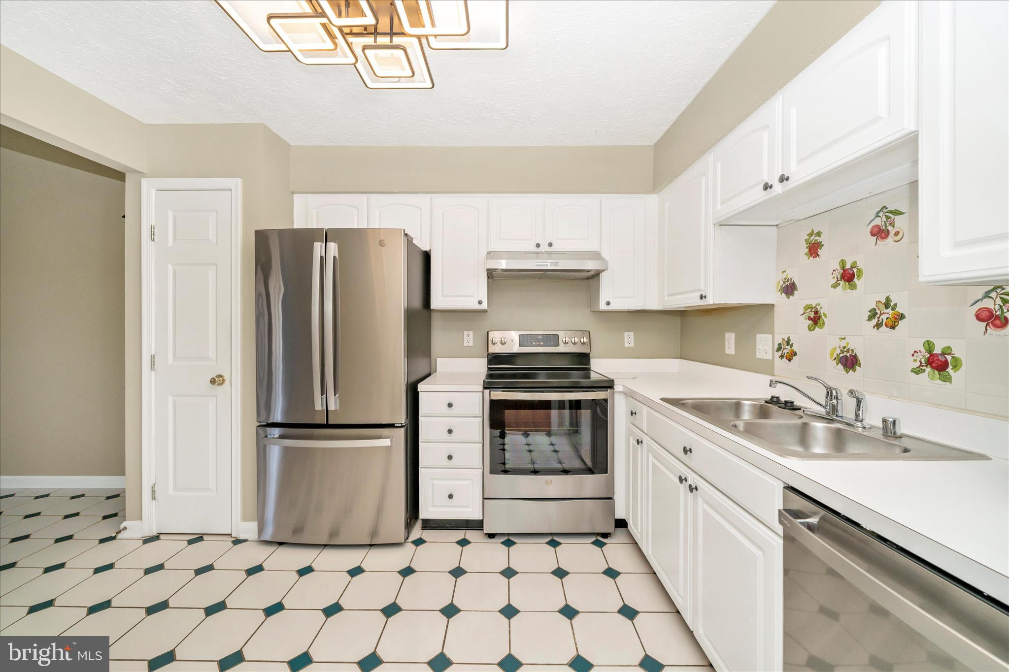 DEARBOUGHT - Residential