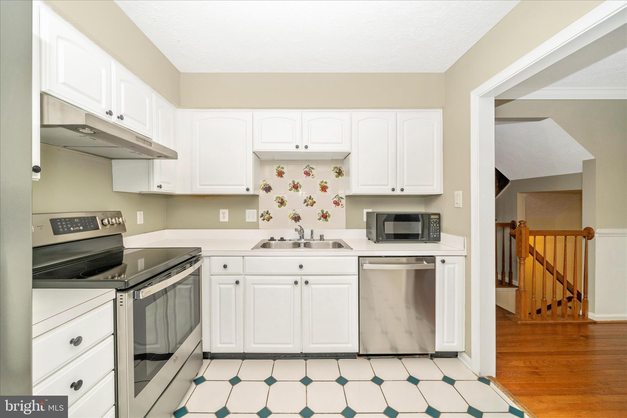 DEARBOUGHT - Residential