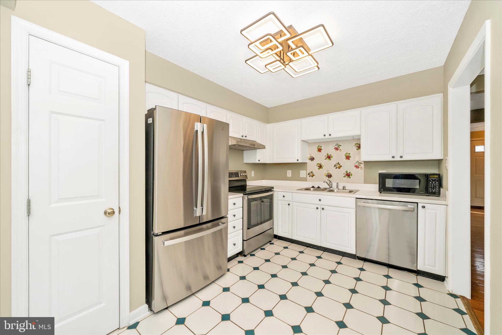 DEARBOUGHT - Residential