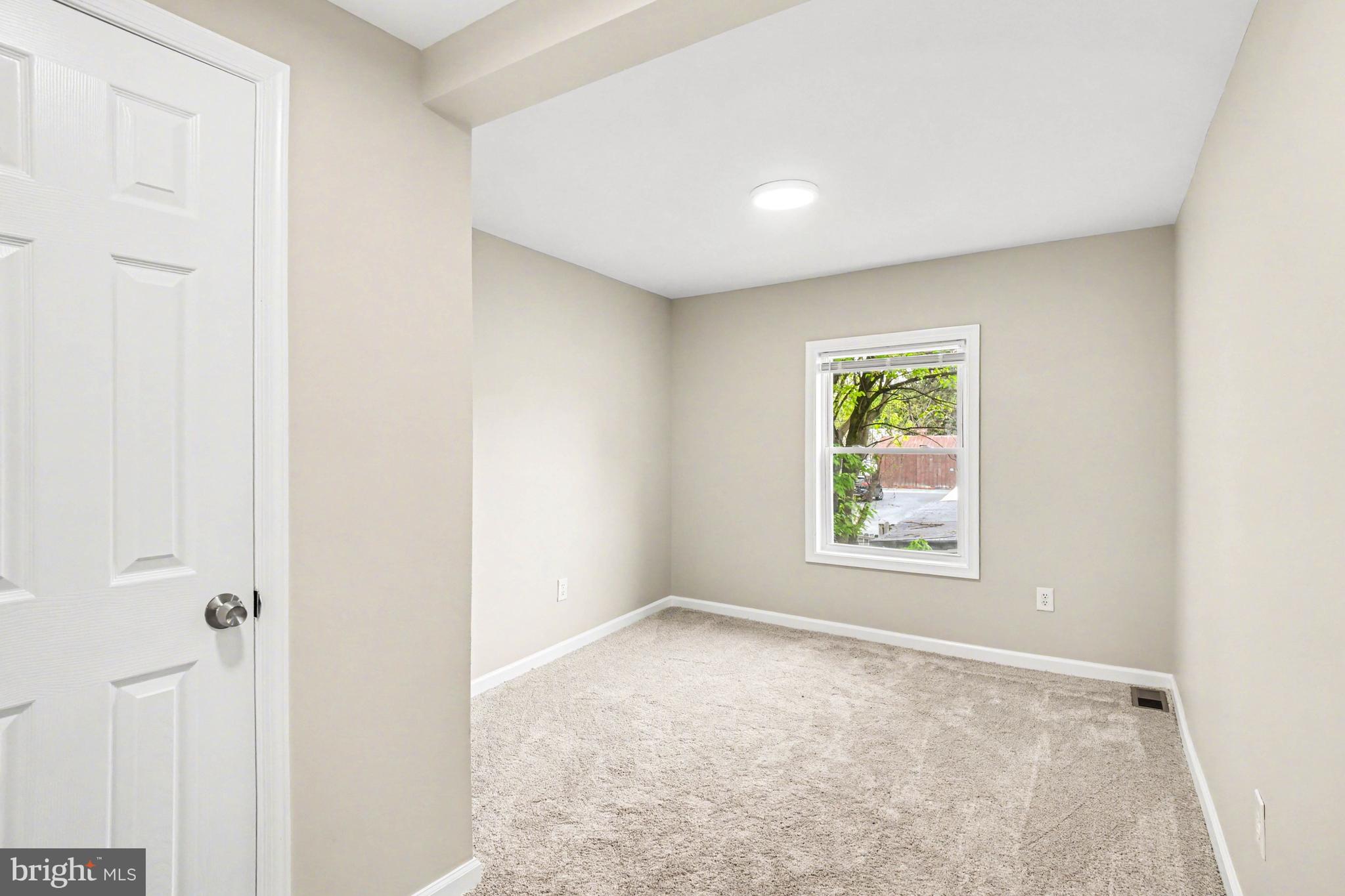 LEBANON CITY - Residential