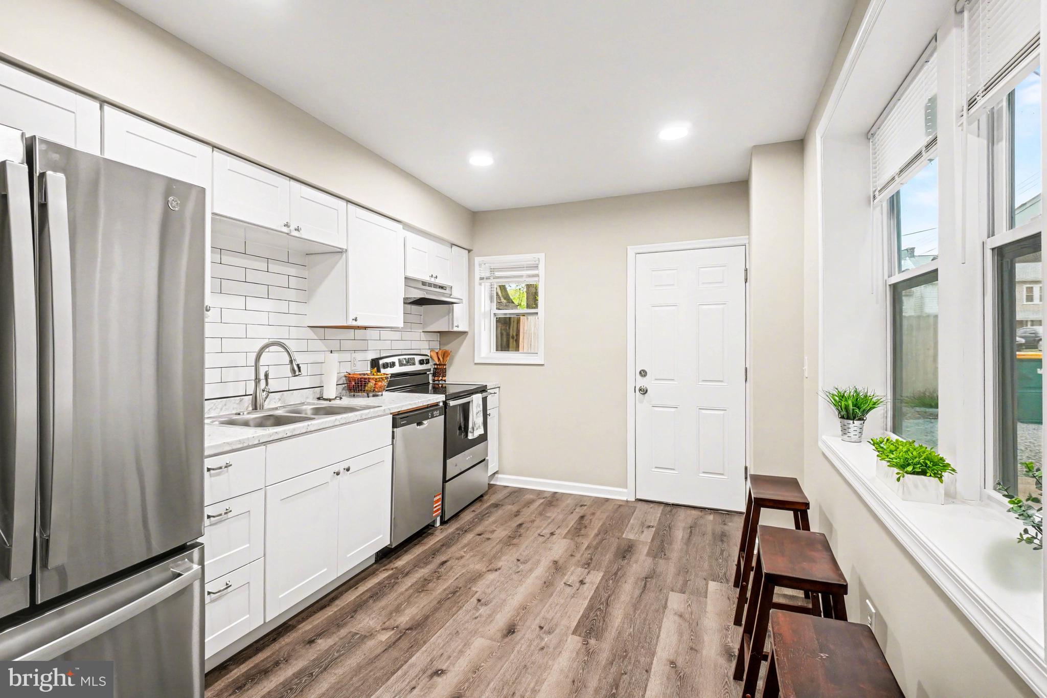 LEBANON CITY - Residential