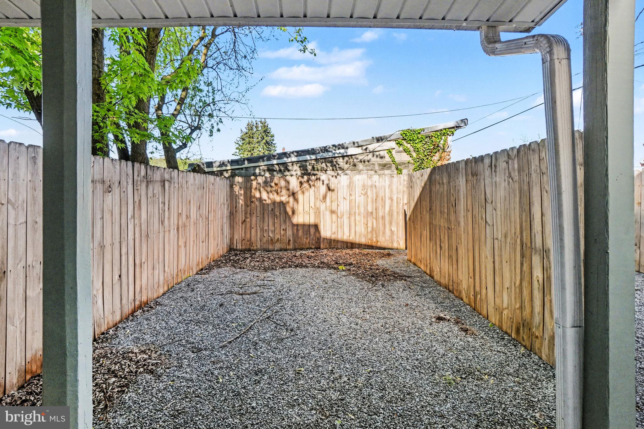 LEBANON CITY - Residential