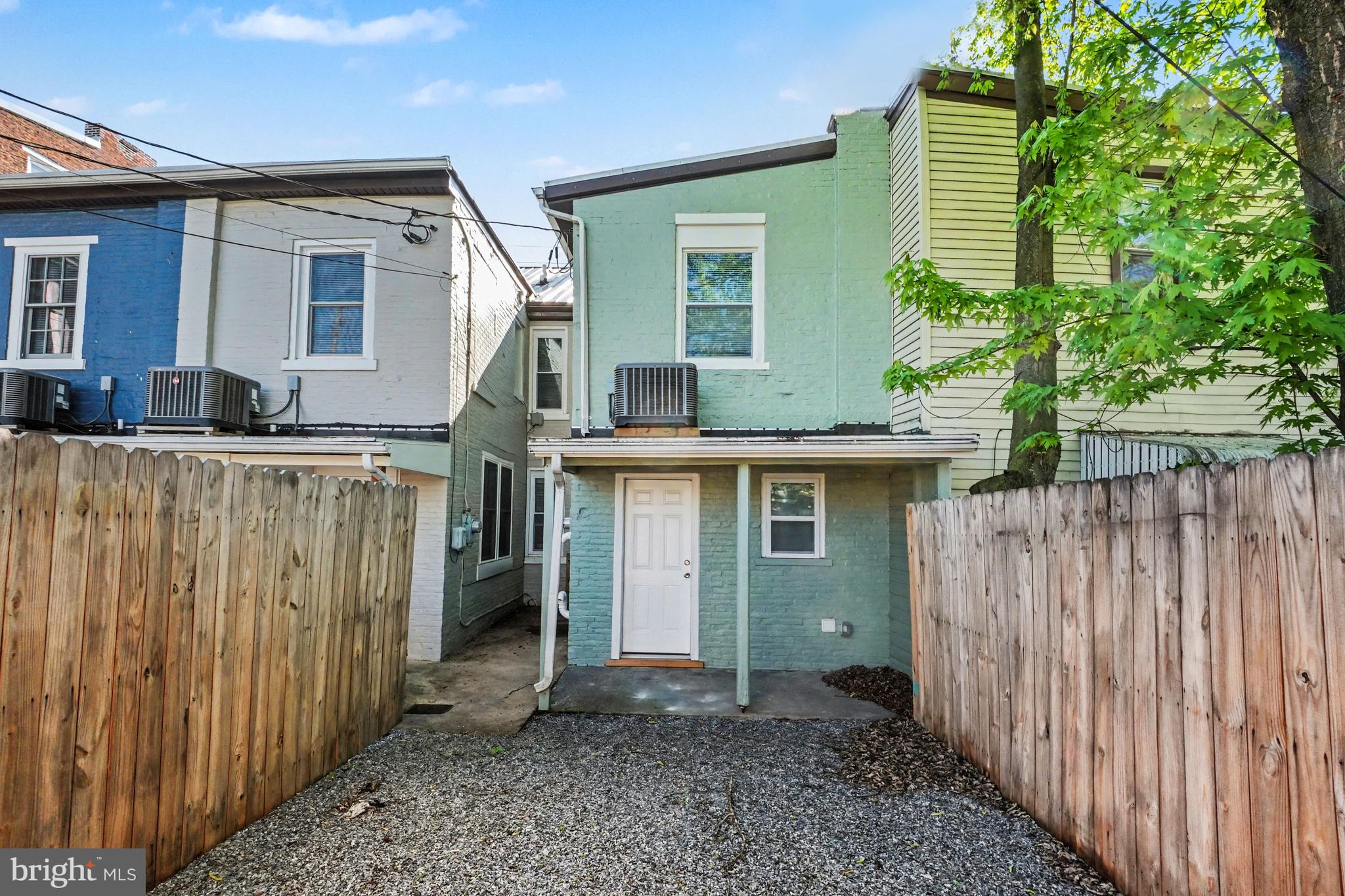 LEBANON CITY - Residential