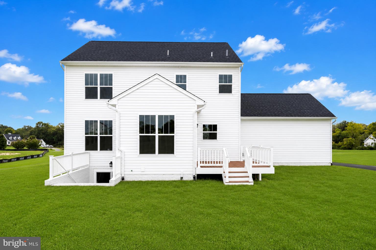 10128 FAIRVIEW ROAD