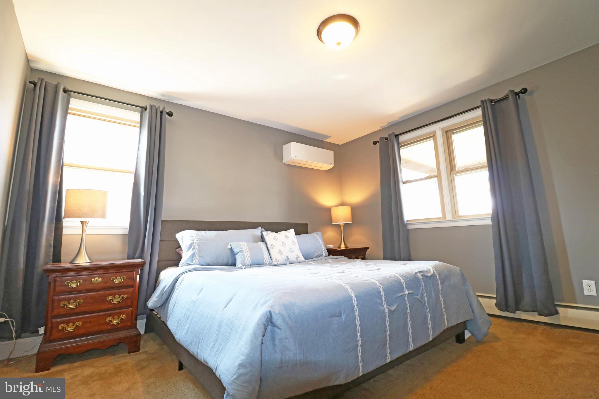 WILLOWBROOK - Residential