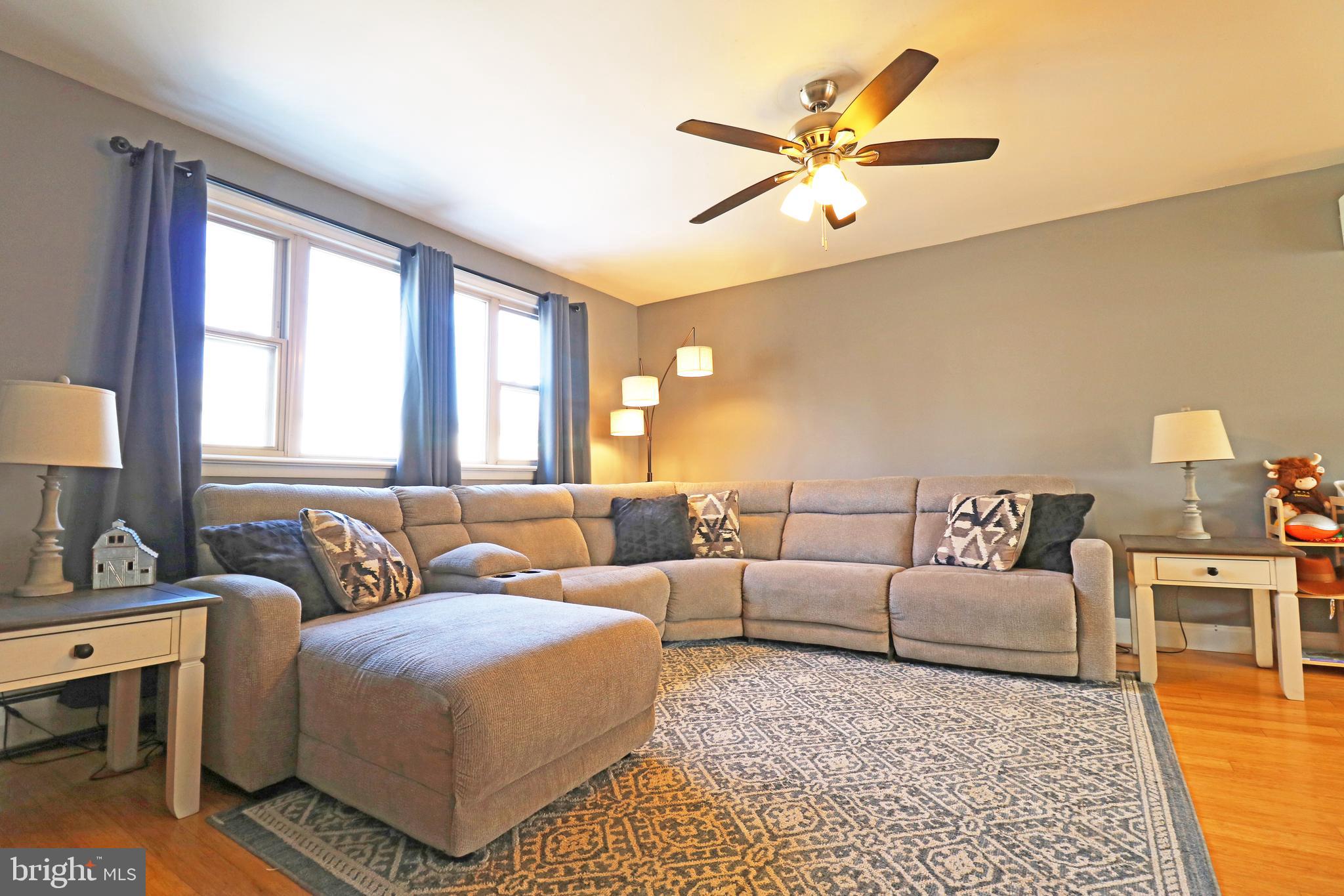 WILLOWBROOK - Residential