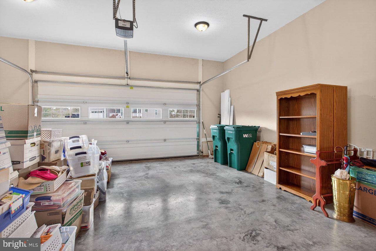 OVERBROOK - Residential