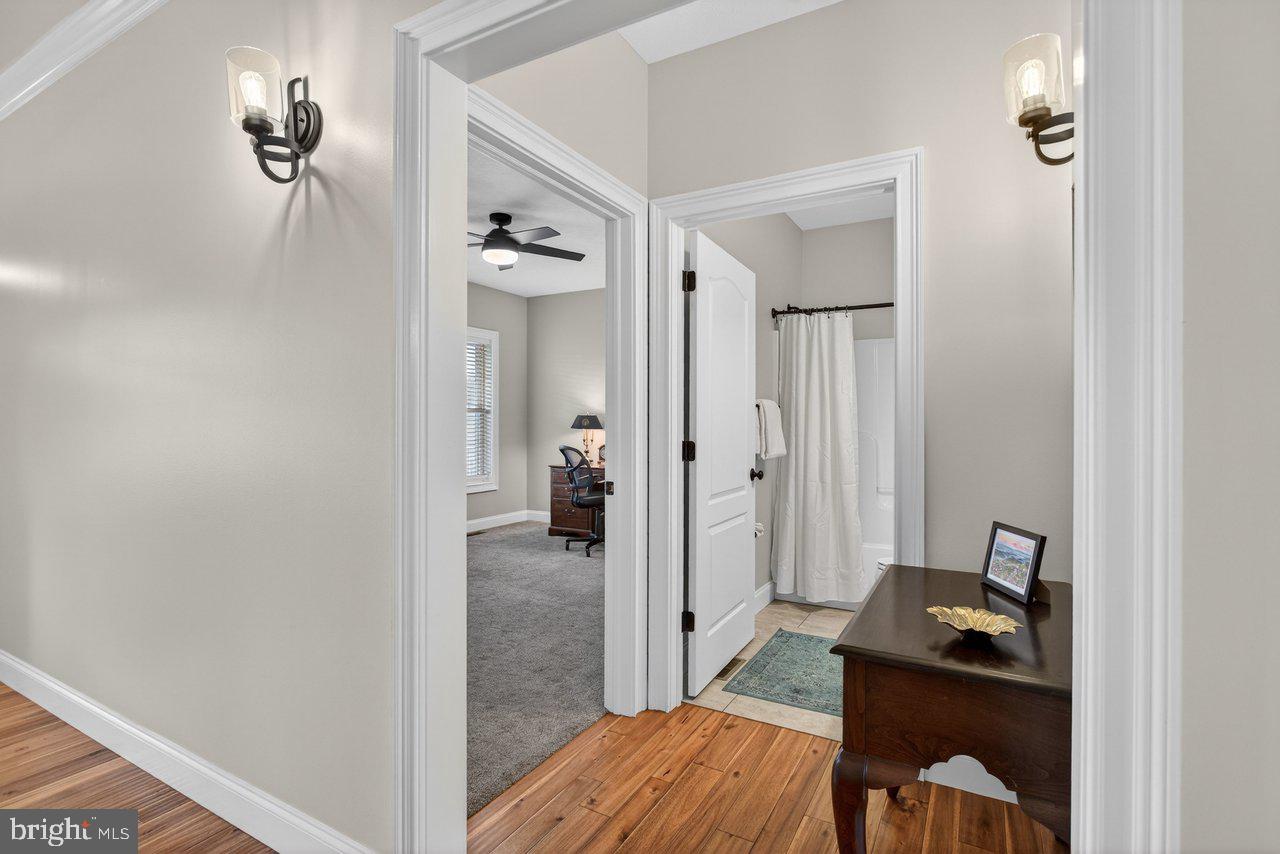 OVERBROOK - Residential