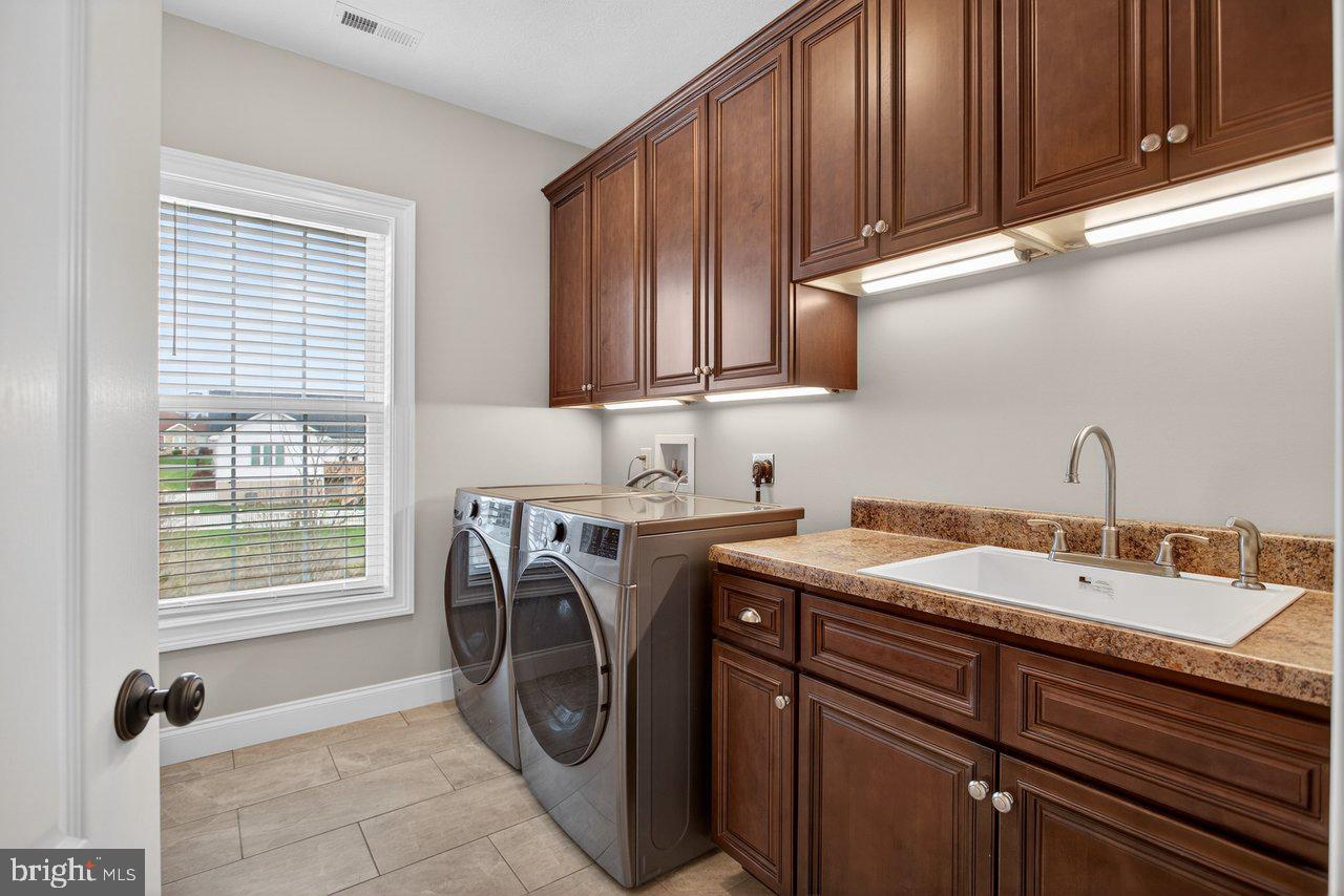 OVERBROOK - Residential