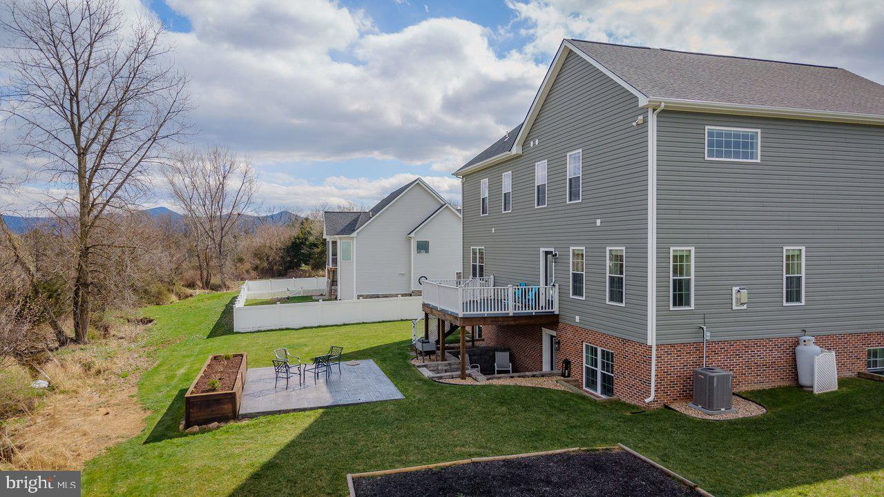 OVERBROOK - Residential