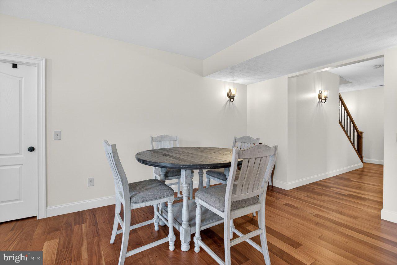 OVERBROOK - Residential