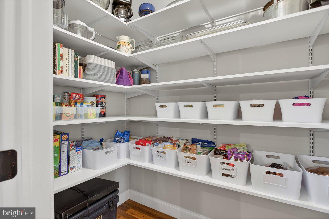 OVERBROOK - Residential