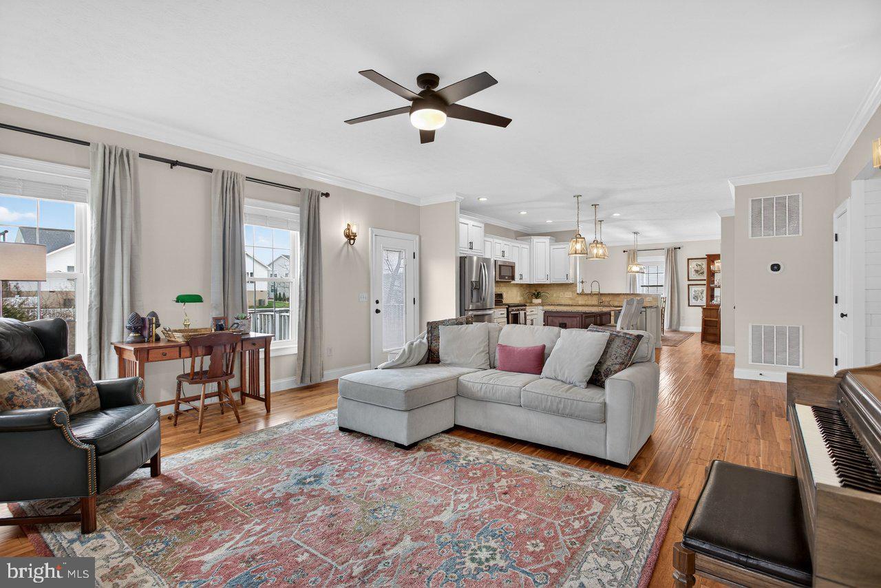 OVERBROOK - Residential