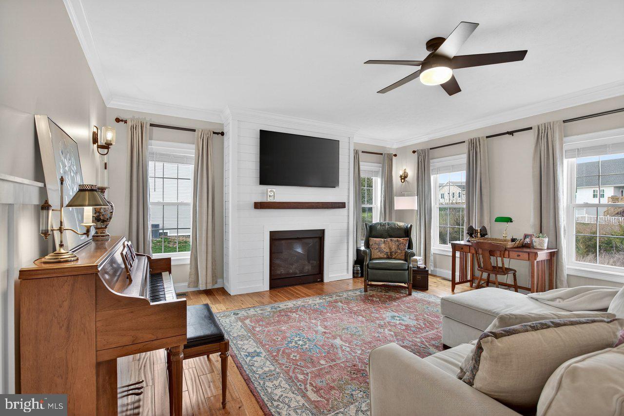 OVERBROOK - Residential