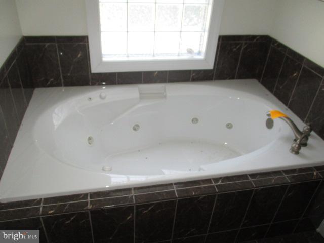 HUNTING RIDGE ESTATES - Residential