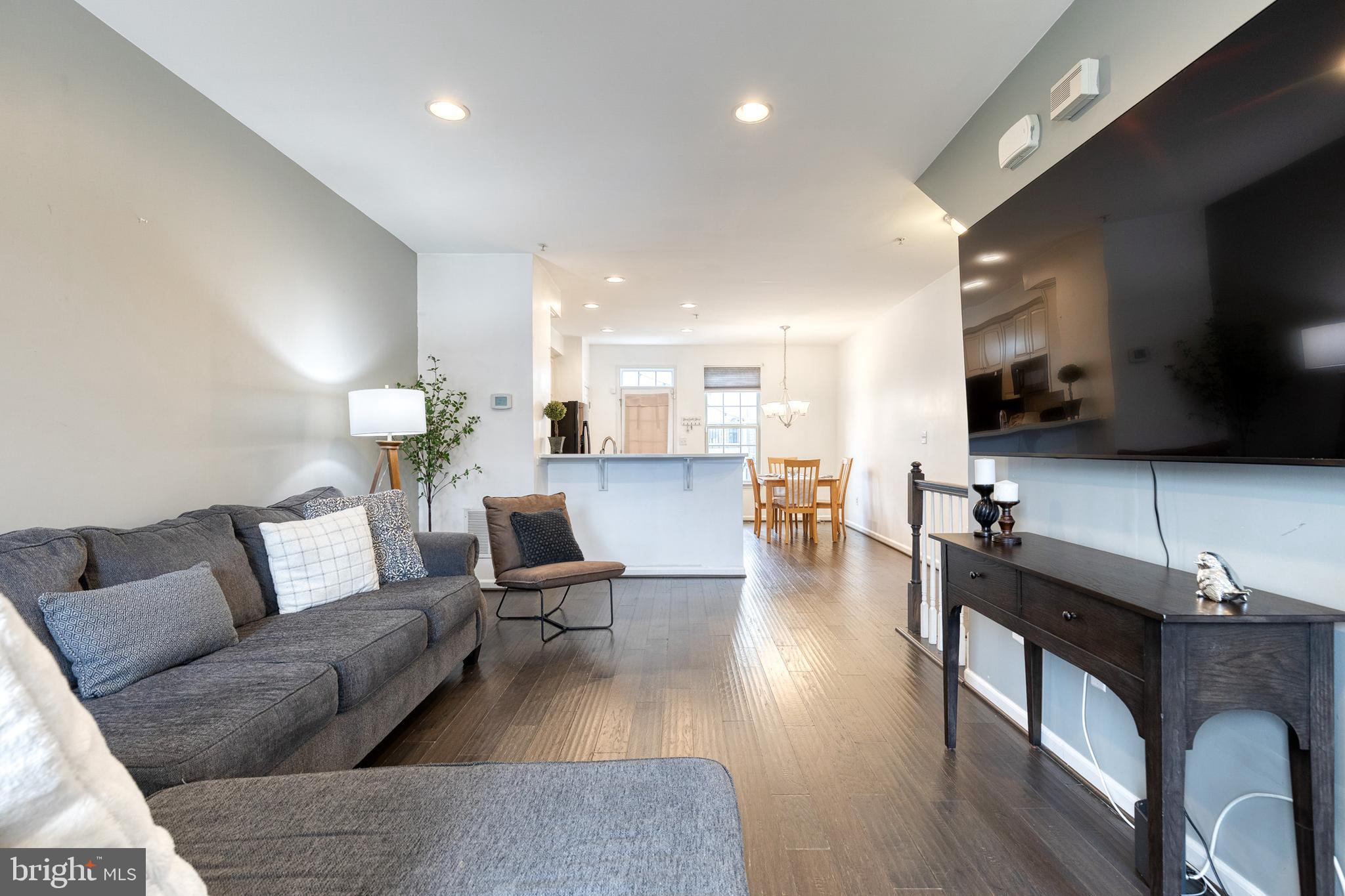 O'DONNELL SQUARE - Residential