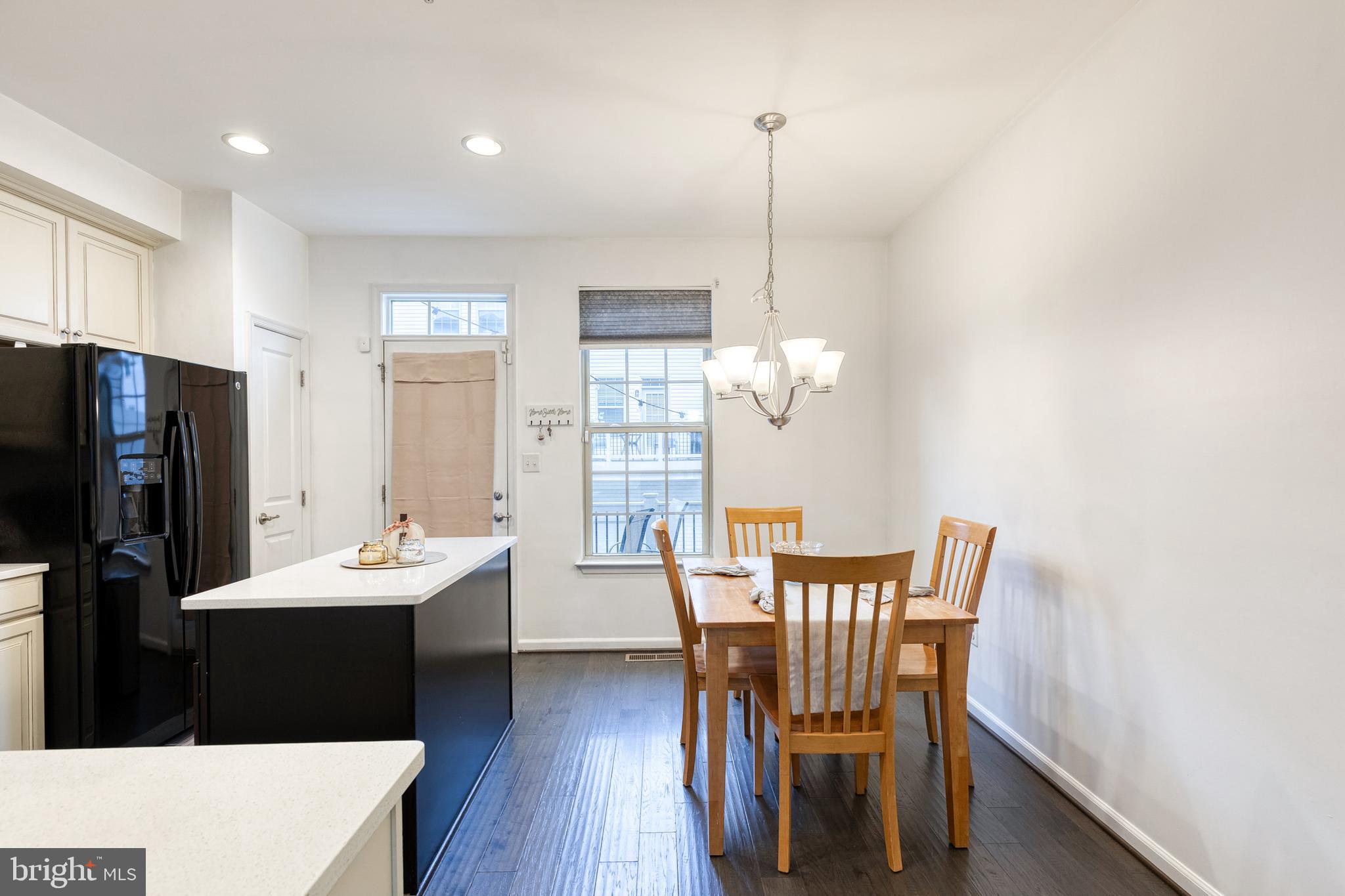 O'DONNELL SQUARE - Residential