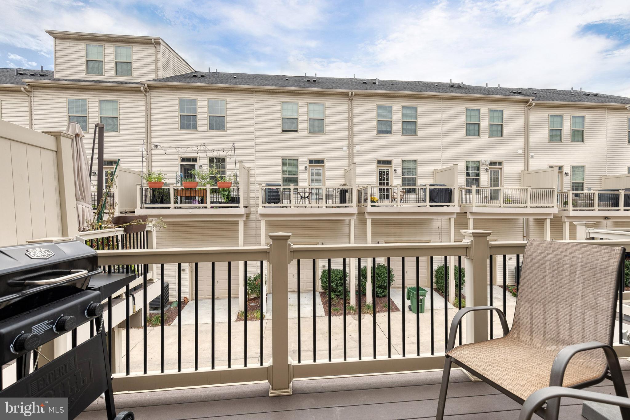 O'DONNELL SQUARE - Residential