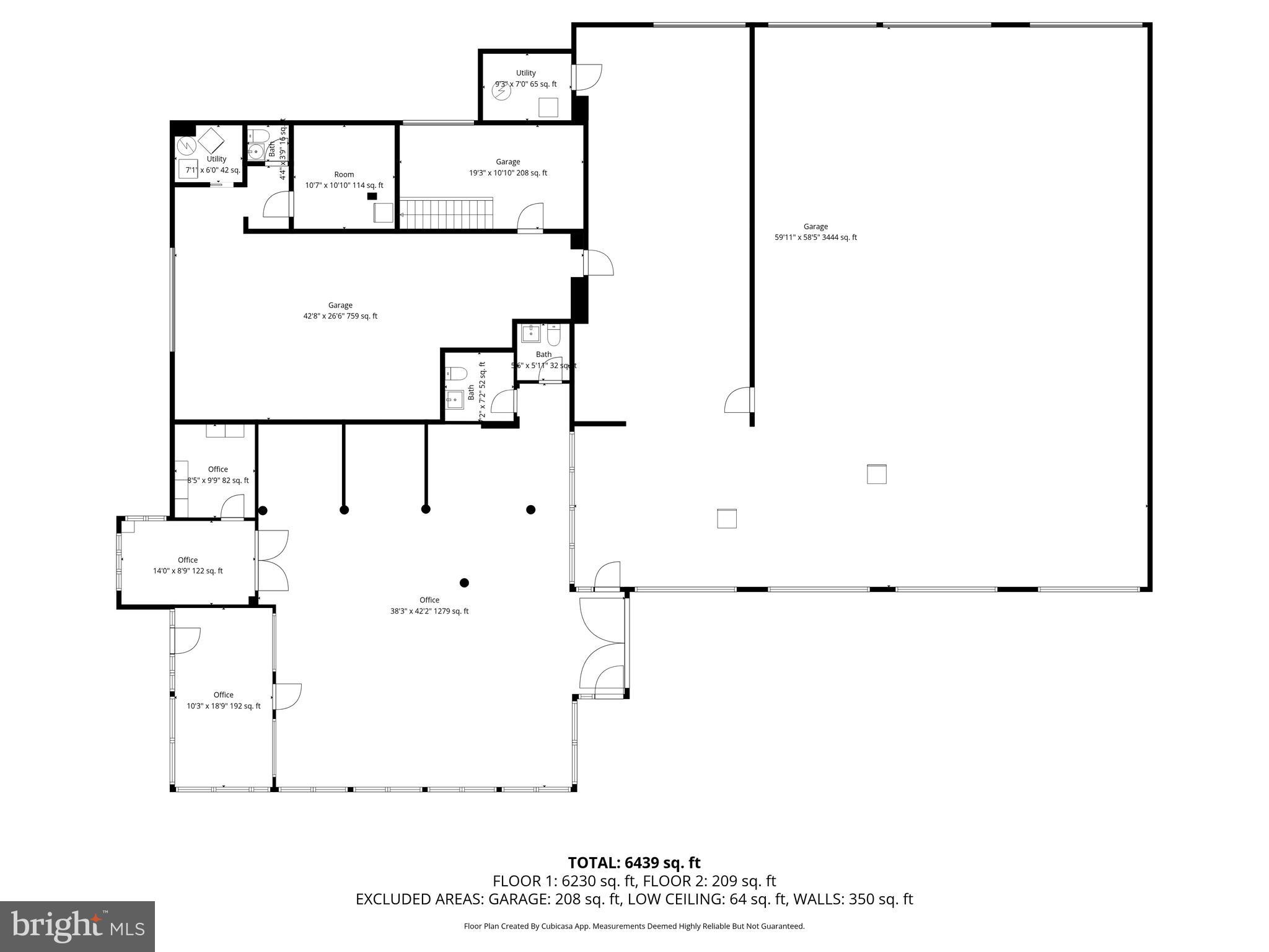 Main image without alt text