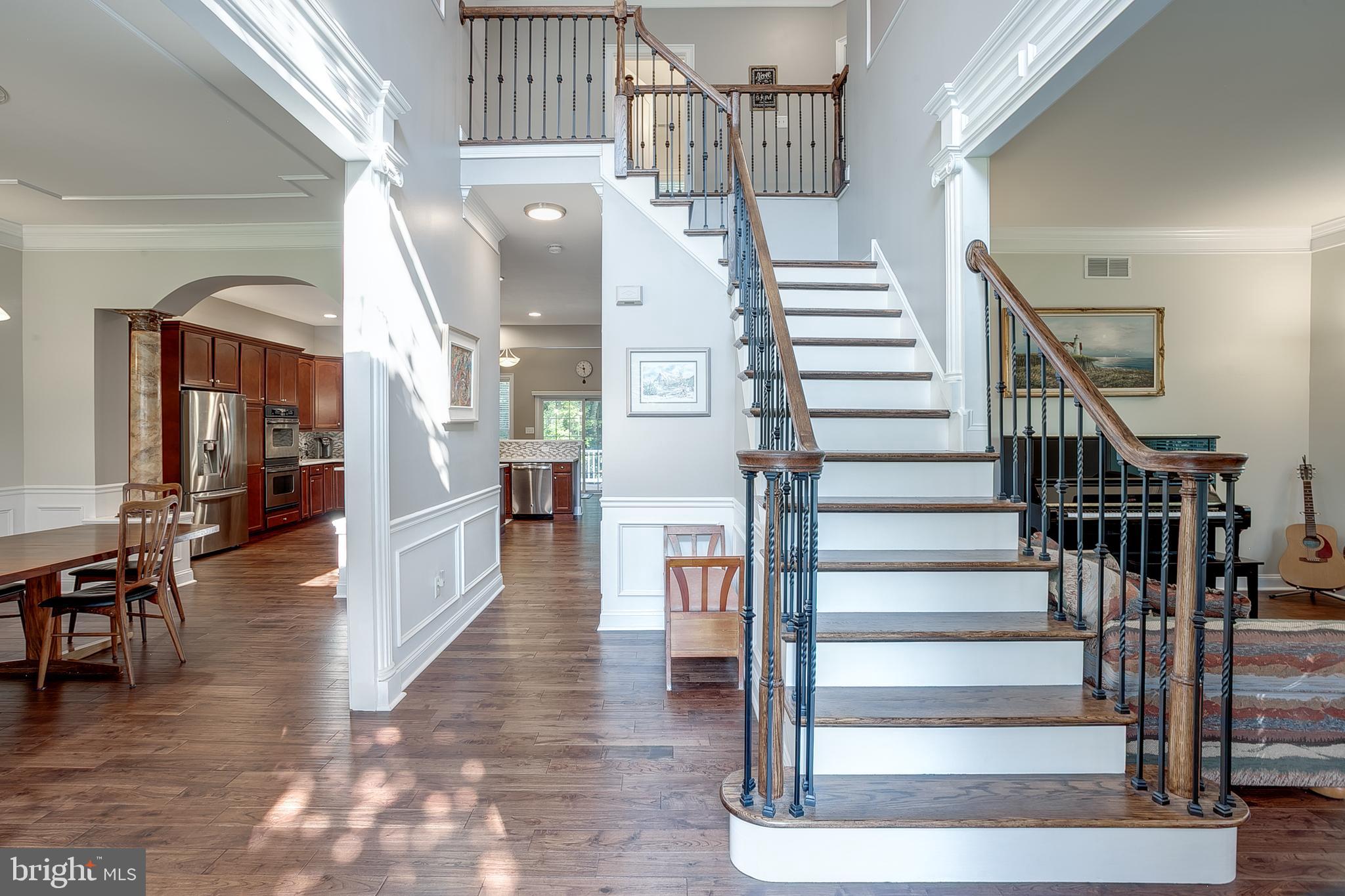 105 HICKORY COURT