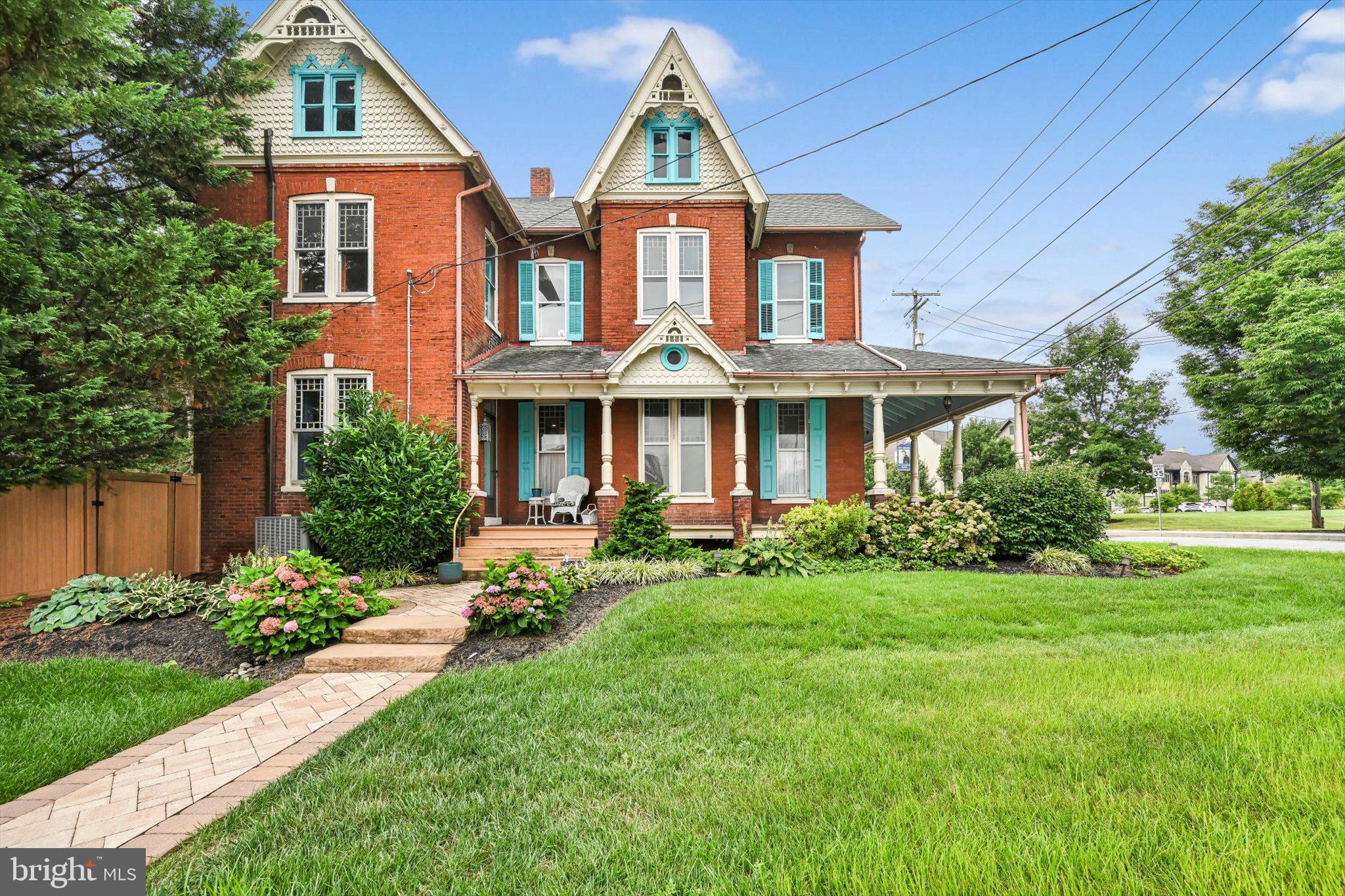 406 W BAINBRIDGE STREET