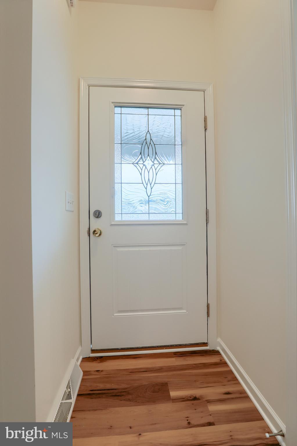 WOODS EDGE - Residential