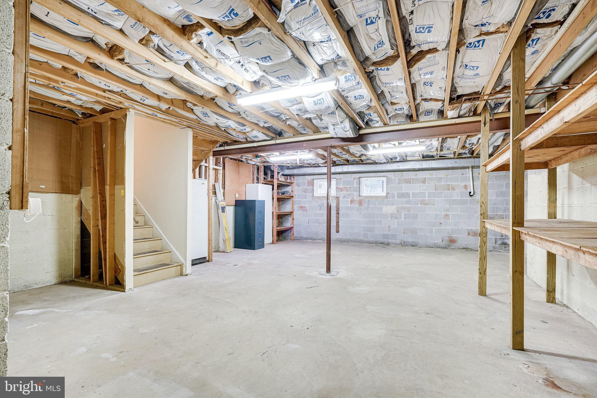 TUDOR HALL ESTATES - Residential