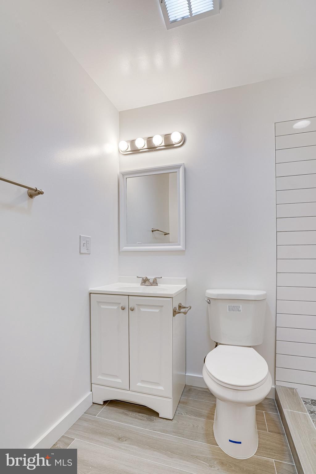 TUDOR HALL ESTATES - Residential