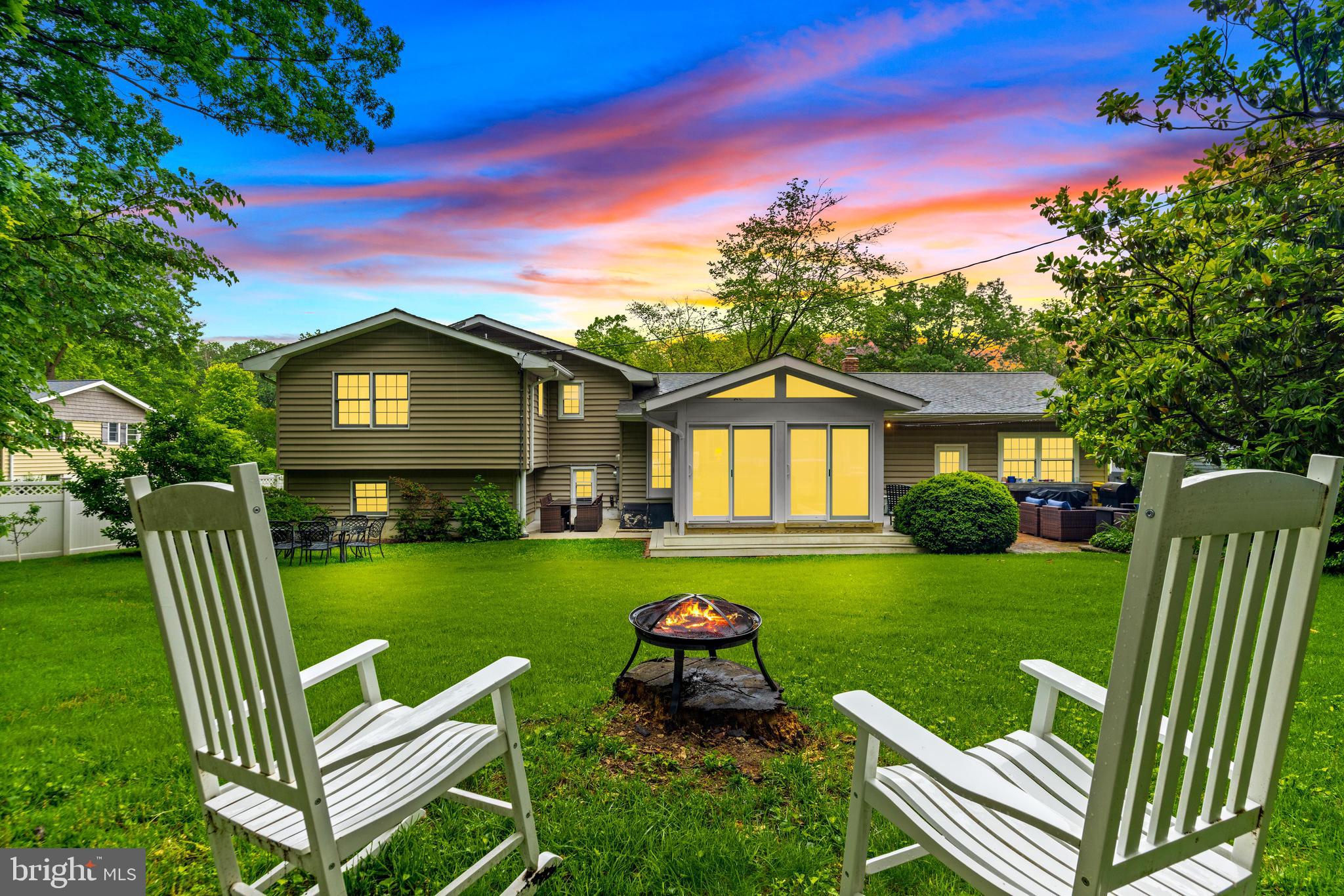 316 FERNWOOD DRIVE