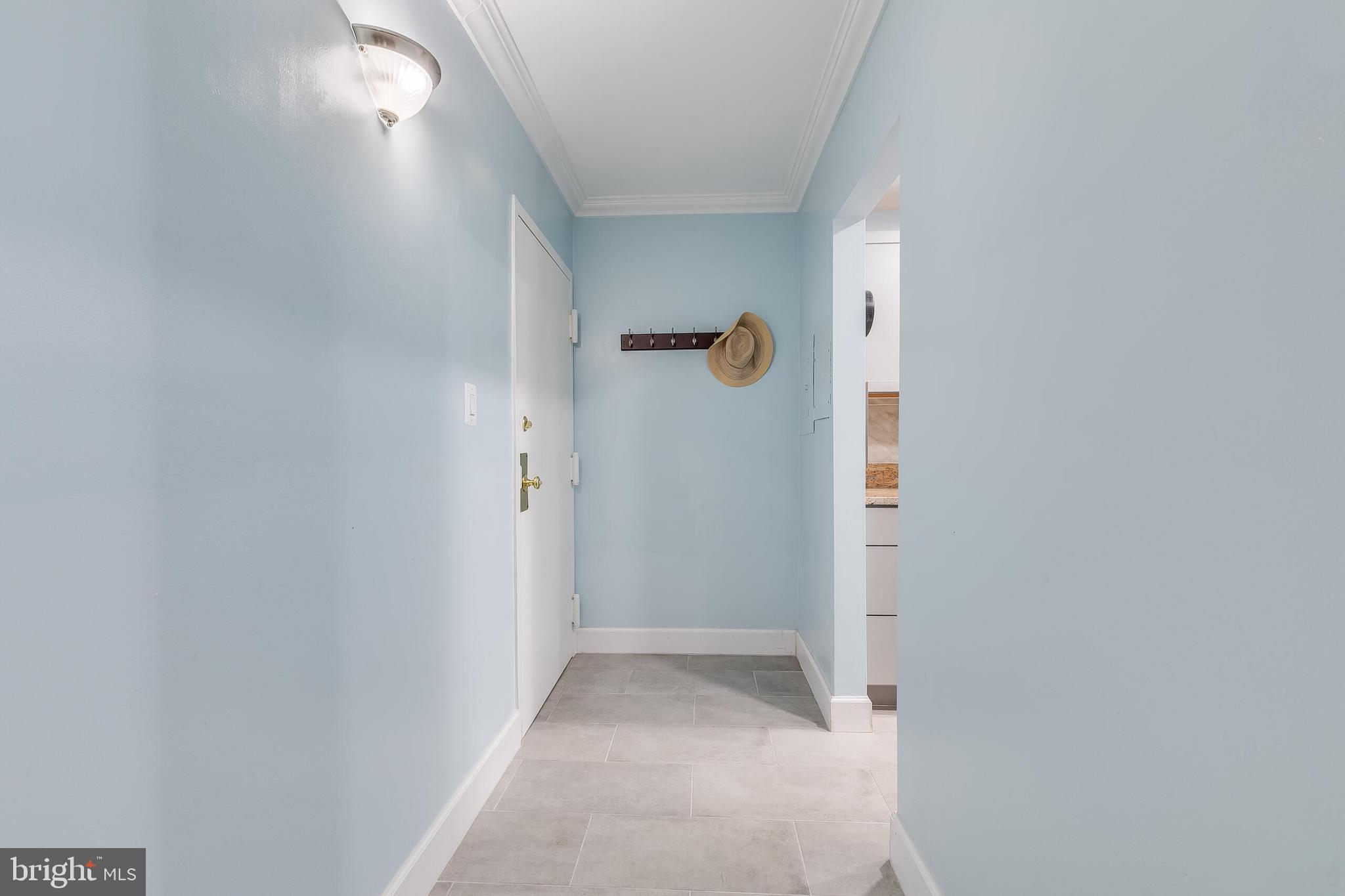 2255 CASTLE ROCK SQUARE 12C