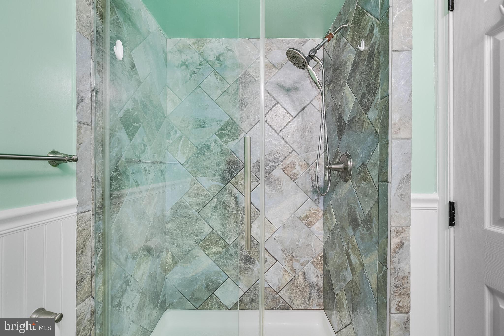 SHADOWOOD - Residential