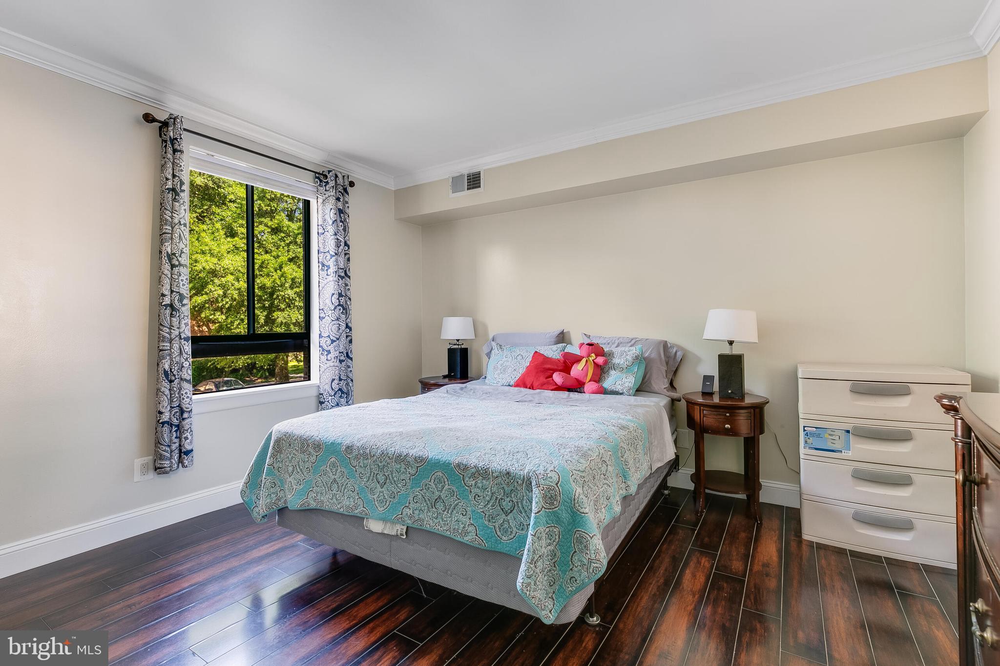 SHADOWOOD - Residential