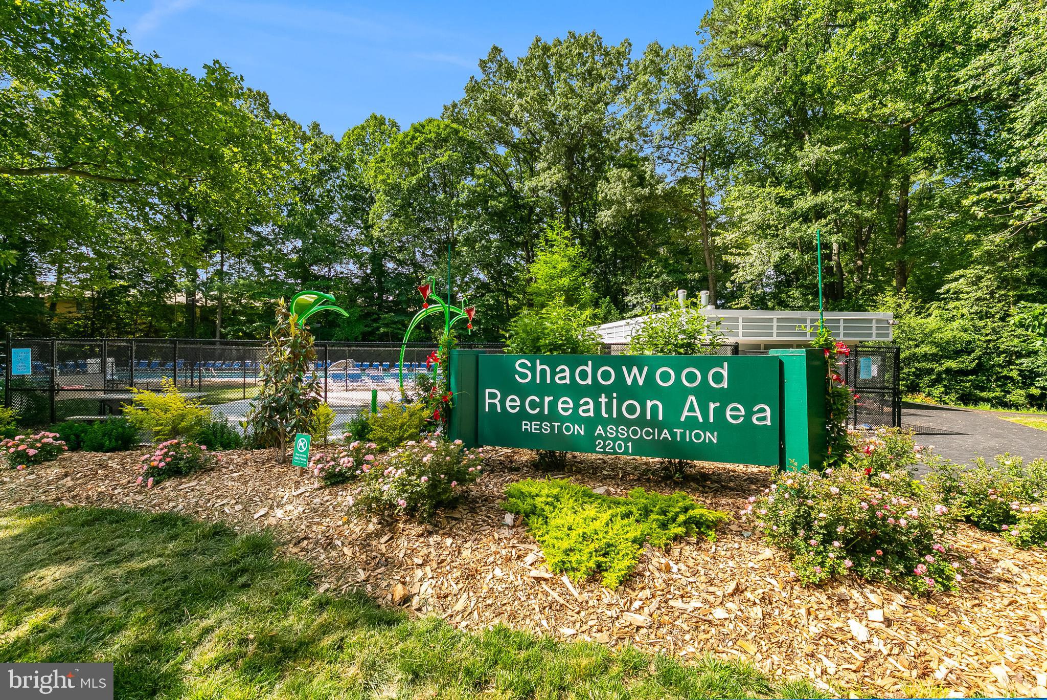 SHADOWOOD - Residential