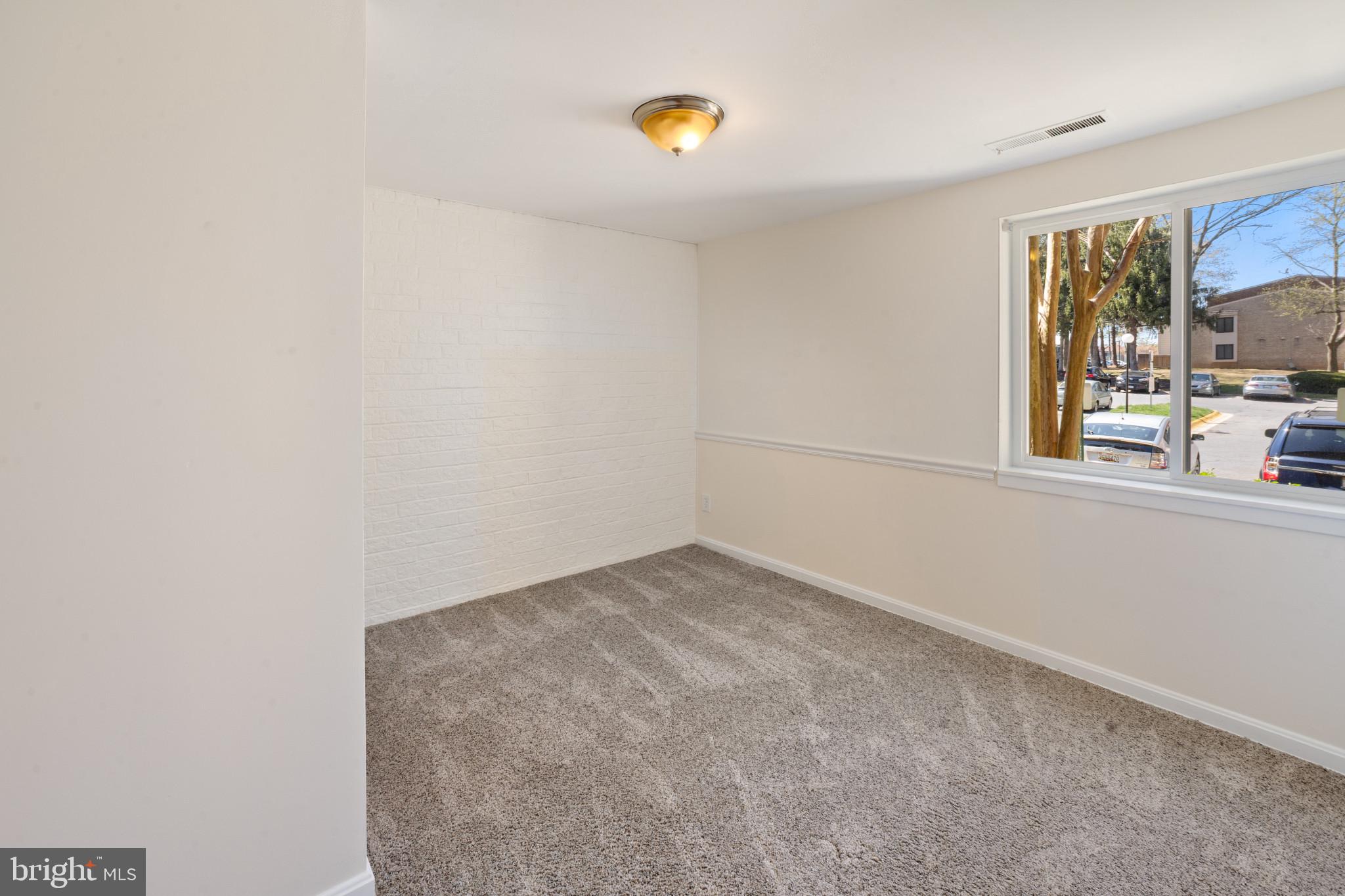 THOMAS CHOICE GARDENS - Residential Lease