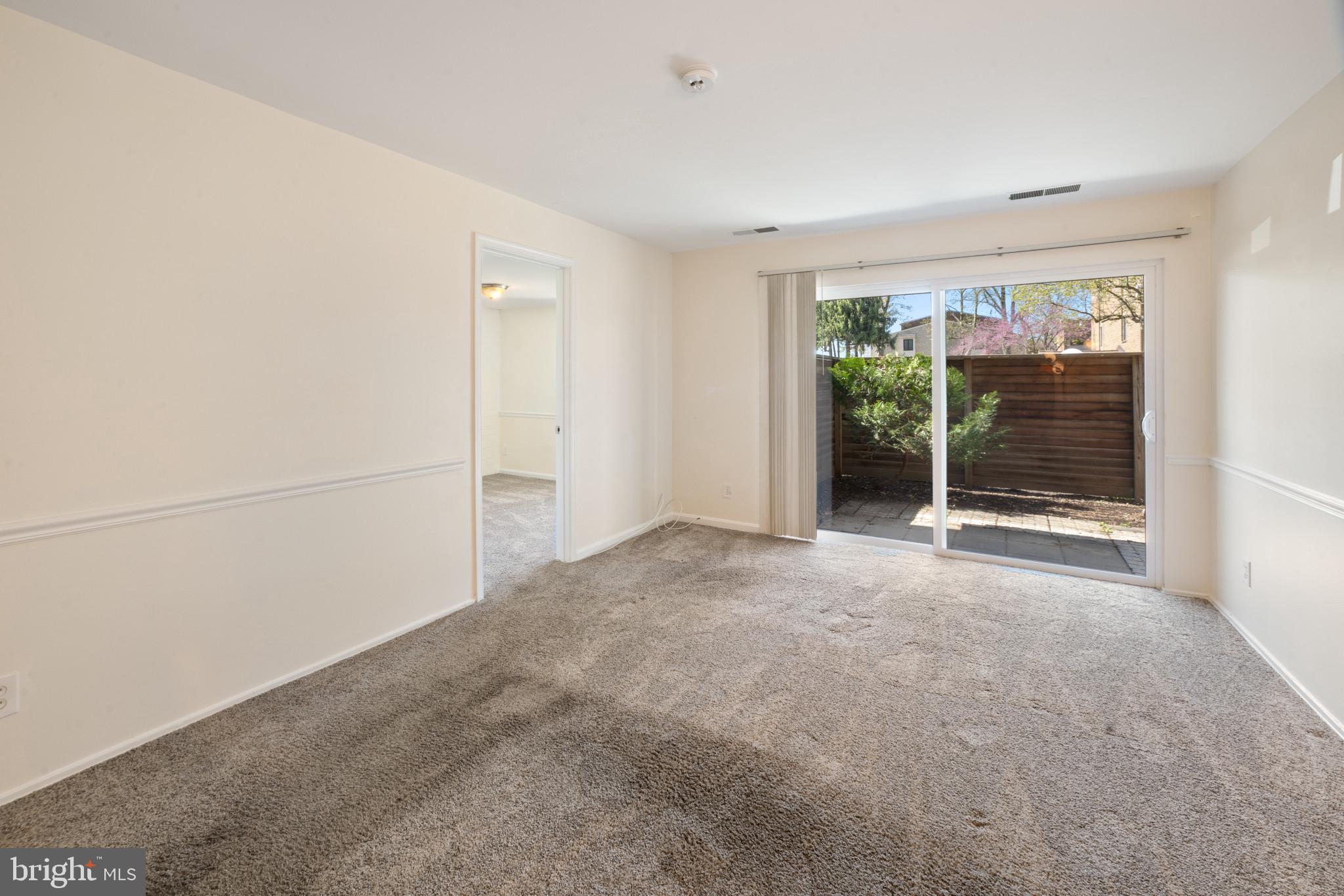 THOMAS CHOICE GARDENS - Residential Lease